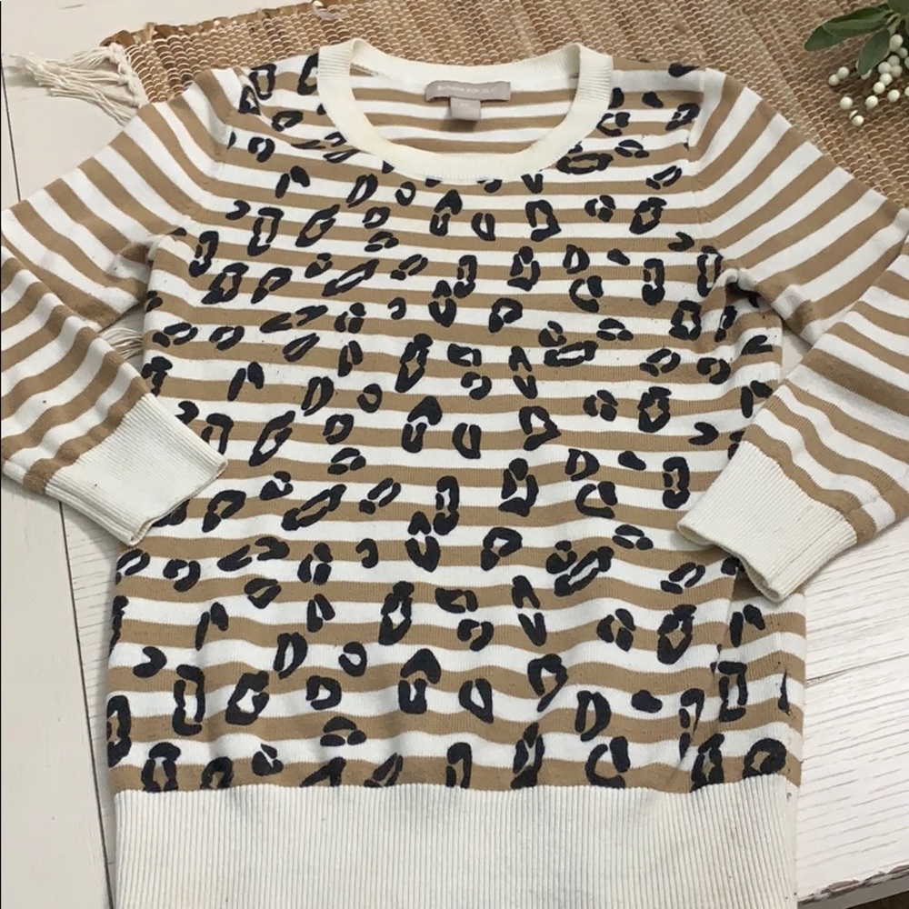 💙3 for $15💙 Banana Republic Leopard Sweater - Picture 2 of 6